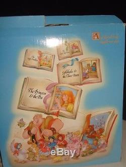 ABSOLUTELY NEW IN BOX VINTAGE 1986 WORLDS of WONDER THE TALKING MOTHER GOOSE