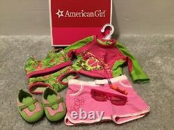 American Girl Doll Jess Girl of the Year 2006 Whole World Collection New