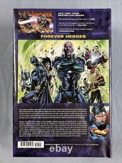 DC Comics JUSTICE LEAGUE the NEW 52 Omnibus Volume #2 Global Shipping 2022 $150