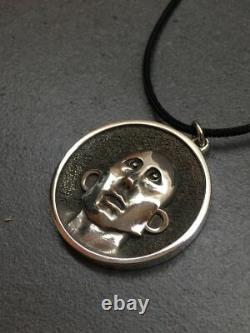 Frank The Robot Queen pendant handmade sterling silver 925 News of the World