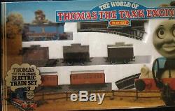 Hornby R181 The World Of Thomas The Tank Engine Train Set OO Gauge New & Sealed