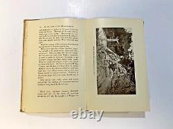 IN THE LAND OF THE HEADHUNTERS by Edward S Curtis 1915 1st Ed VG RARE