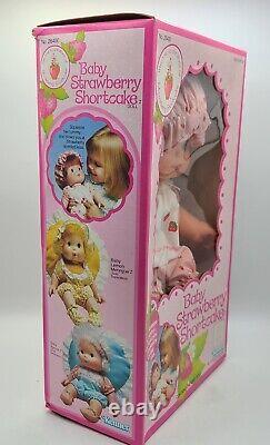 KENNER 1982 BABY STARWBERRY SHORTCAKE BLOW KISS BABY DOLL 26400 NEW in BOX
