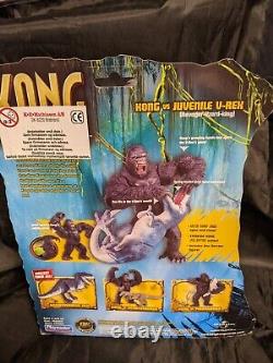 KONG vs JUVENILE V-REX. 8th Wonder Of The World Figure. New & Unopened Condition