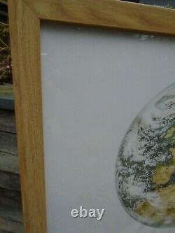 Picture of the world in lovely new frame ready to hang 28 x 20 inches