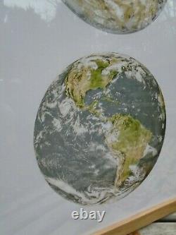 Picture of the world in lovely new frame ready to hang 28 x 20 inches