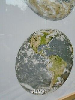Picture of the world in lovely new frame ready to hang 28 x 20 inches