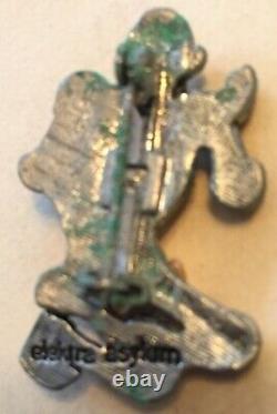 QUEEN News of the World Robot Pin Promo item from Elektra Asylum 1977