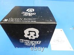 Queen 3D Vinyl Statue Queen Robot News of the World ST