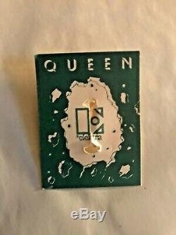 Queen News Of The World Elektra Promotional Pin Very Rare 1977 Queen Logo