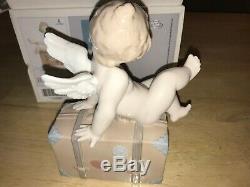 RARE LLADRO FIGURE 010.07310 TRAVEL THE WORLD OF LLADRO NEW YORK MINT with Box