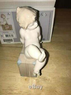 RARE LLADRO FIGURE 010.07310 TRAVEL THE WORLD OF LLADRO NEW YORK MINT with Box