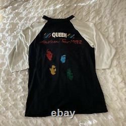 RARE Vintage 1982 Queen News Of The World USA tour shirt Unisex Medium