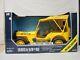 Soldiers Of The World 1/6 Scale Willys Deluxe Jeep Wwii Yellow Jeep New In Box