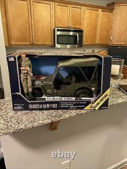 Soldiers of the World U. S. Military Medic Jeep 16 NEW