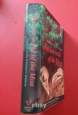 The Lost World of the Moa Prehistoric Life of New Zealand (Hardback, 2002) RARE