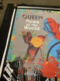 Urban Pop Art Queen News Of The World Original Print canvas Signed Miguel Parade