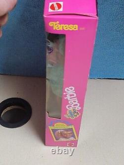Vintage Nib Barbie Doll 1990 Lights & Lace Teresa #9727 New In Box
