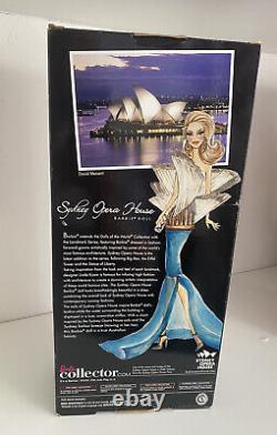 2010 Poupées De La Collection Mondiale Landmark Sydney Opera House Barbie Doll Nrfb