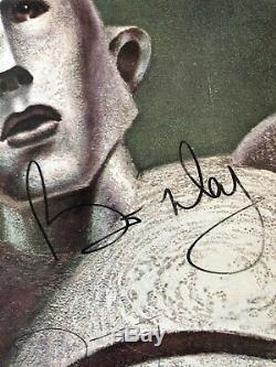 Album Autographes De Lp De La Reine Entièrement Signée 'nouvelles Du Monde' Freddie Mercury