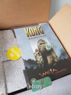 Atelier Weta King Kong Avec Ann Bust Scelled La 8ème Merveille Du Monde Statue