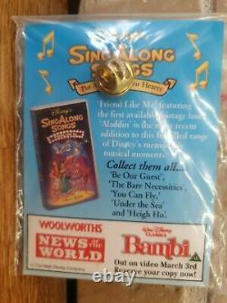Disney Exclusive Aladin Sing Le Long De Pin 1993 Woolworths Nouvelles Du Monde