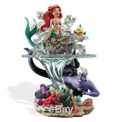 Disney La Petit Mermaid Ariel Partie De Son Monde Sculpture