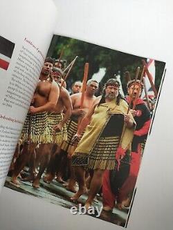 E Tu Ake Maori Tiens bon Explorez la richesse du monde Maori.