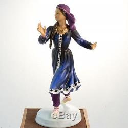 Kurdish Royal Doulton Danseur Du Monde Hn2867 Nouveau En Boite Angleterre Peggy Davies