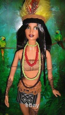 Nouvelles Poupées Du Monde Amazonia Barbie #p4754 Nrfb Mint