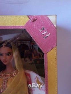 Poupées Barbie Du Monde Collection Rose Label Inde (mattel, 2011) Nouveau