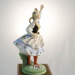 Royal Doulton Danseuse Polonaise Du Monde Hn2636 Nouveau En Bois Angleterre Peggy Davies