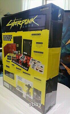 The World Of Cyberpunk 2077 Exclusive Collectors Edition Artbook Set New Rare