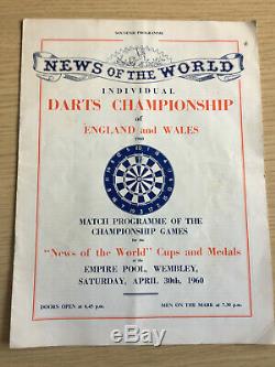 Tres Rare Nouvelles Des Programmes Du Championnat Du Monde 1955 Et 1960. Darts Signé